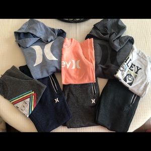 Hurley Boys Size 6; (3) S/S Shirts; (2) Hoodies; (3) Pants with pockets
